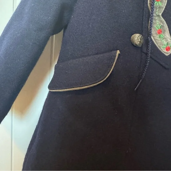 Vintage Rothschild Embroidered Navy Blue & Red Wool Fleece Lined Pea coat Size 4 - Picture 4 of 10